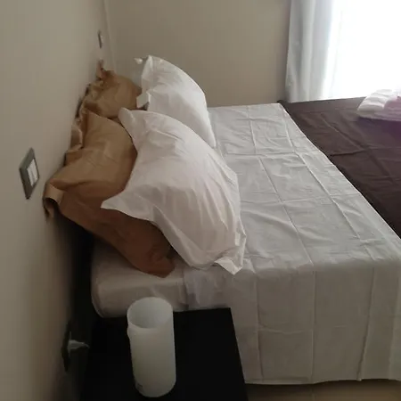 فندق مبيت وإفطار In Salento *